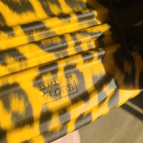 Brand new mini skateboard with leopard print wrap - Picture 5 of 10